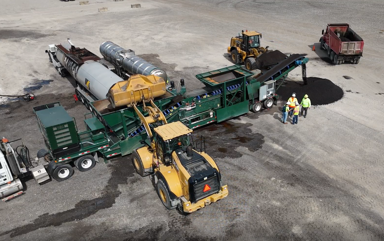 Overhead view of Cold Central Plant Recycling CCPR pug mill